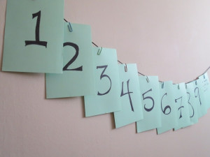 Count the Omer with numbers and inspirational quotes.