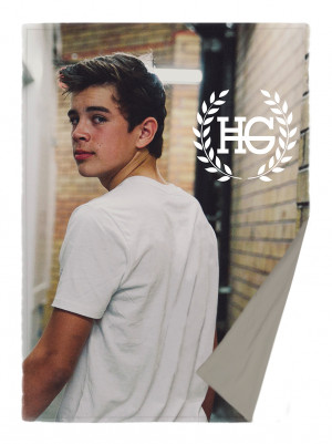 Home Limited Edition Hayes Grier Throw Blanket