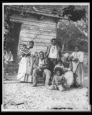 Family of African American slaves on Smith's Plantation, Beaufort ...