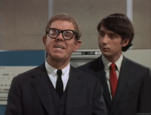 Daggart (Stan Freberg), Mike Nesmith, Pop Harper (Walter Janowitz)