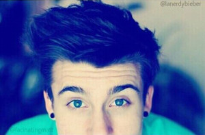 CHRISTIAN| twitter- @facinatingmatt