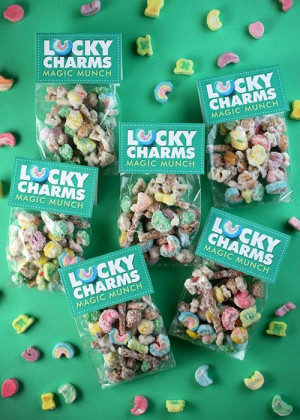 Lucky Charms magic munch from Bakerella