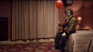doctor-who-season-6-the-god-complex-sad-clown-hotel-room-2
