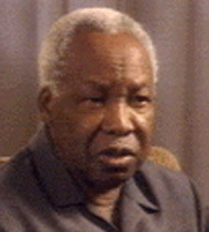 Nyerere talks with Charlayne Hunter-Gault