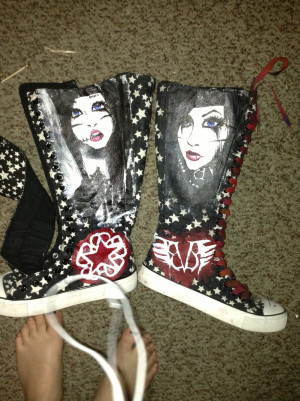 BVB andy biersack shoes painted by SuzukiSan15