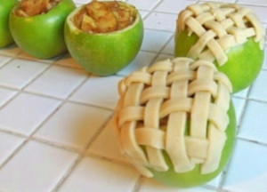 Apple pie made in apple... yum!