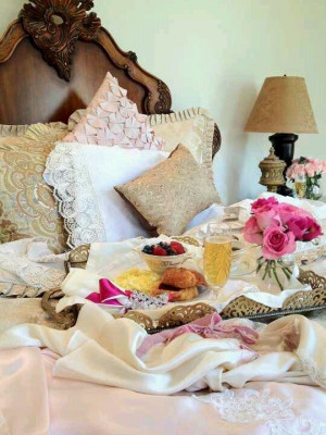 Good Morning Breakfast in Bed..
