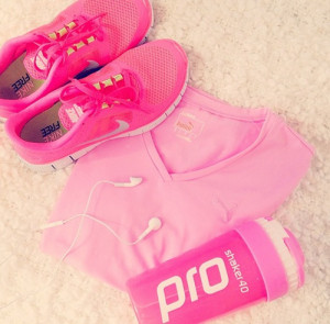 clothes, fitness, fitspiration, fitspo, girly, hot, music, nike, pink ...