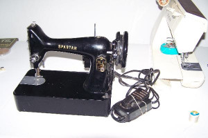 Thread: Singer Spartan sewing machine - Pictures Added