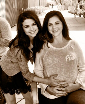 Selena Gomez : Sa mère à nouveau enceinte après sa fausse couche !