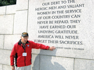 Monumental flight: World War II veterans remembered, honored on trip