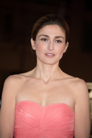 Julie Gayet Par Waks