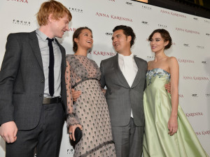 domhnall gleeson and alicia vikander premiere of focus features