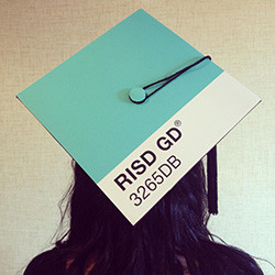 10 Cleverly Decorated Graduation Caps