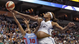 ... her basketball team, the Minnesota Lynx to defeat the Atlanta Dream