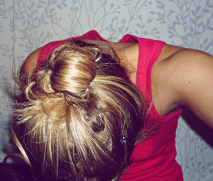 Fashion Girl Hair Style...