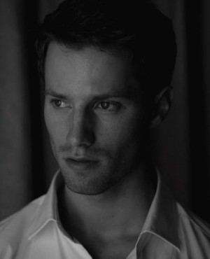 Jonathan Keltz Shirtless