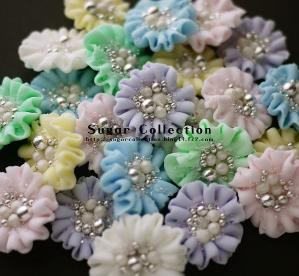 YaMonstrik 120 Handmade Royal Icing Flowers Rainbow by ...