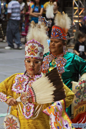 native american jingle dress pictures | Powwow Dancers - Women's ...