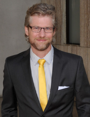 Todd Lowe Pictures