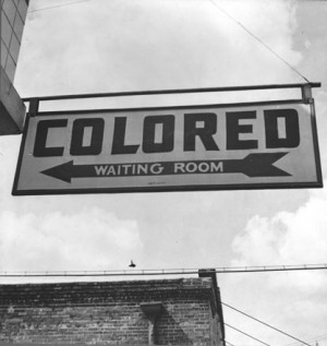Civil Rights Movement: Desegregation Photo: Segregated Waiting Room