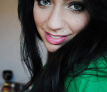 black-hair-eyes-girl-green-green-eyes-hair-84760.jpg