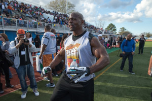Terry Crews - does his Robot Dance from the Longest Yard!