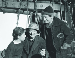 Still of Spencer Tracy, Lionel Barrymore and Freddie Bartholomew in ...