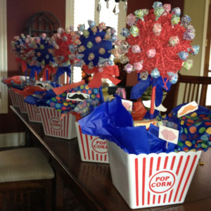 theme homecoming dance. . . From scratchCenterpieces Ideas, Homecoming ...
