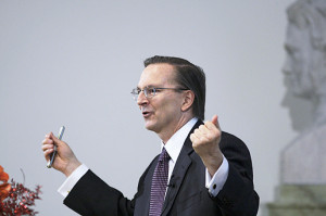 Jack W Szostak delivering his Nobel Lecture at Karolinska Institutet