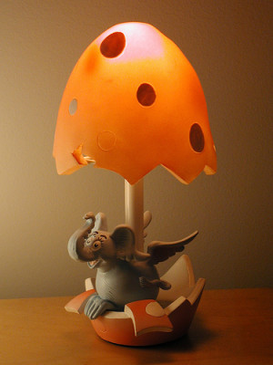 Toy OTD: Vandor Horton Hears a Who Elephant Bird Lamp (2002)