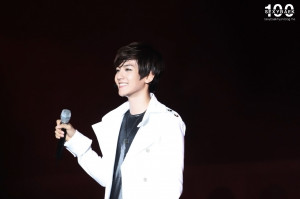 Baek-Hyun-Yeosu-EXPO-2012-baek-hyun-31453703-1280-853.jpg