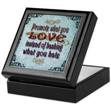 Mother To Daughter Quotes Keepsake Boxes