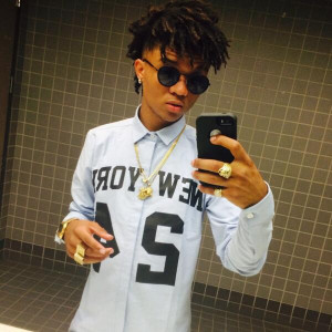 ... Slim Jimmy to the bushes ? (Only Swae Lee on new tracks) inb4 Slim