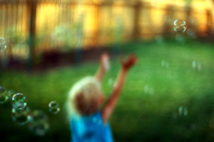 The Secret to Being a Kid Again – 15 Great Bubble Pictures