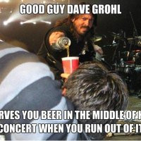 good-guy-dave-grohl-shares-a-beer.jpg
