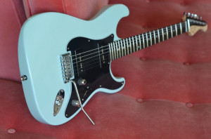 Tom Dumont's new GJ2 Glendora in Ice Blue Pearl Blue Pearls, Gj2 Zora ...