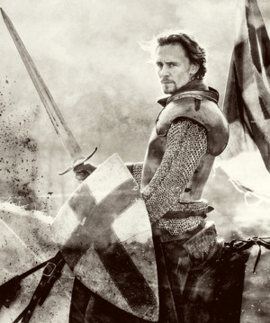 Way too hot!!! - tom-hiddleston Photo