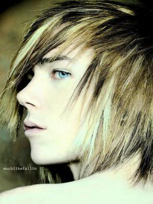 Beautiful Emo Guy - brunette, brown-boy, blonde-and-brunette, blue-emo ...