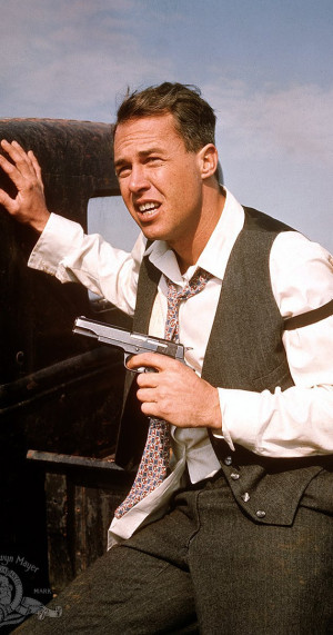 MV5BMTk1Mzc1OTk1MV5BMl5BanBnXkFtZTcwMjc4NTczNA%40%40._V1_UY1200_CR142 ...