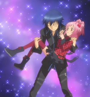 呃，有背也有抱的。大多是公主抱，第一张是背的 ...