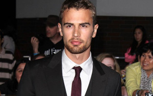 Divergent’ Star Theo James Cast As Lead in Fifth ‘Underworld ...