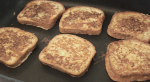 Classic Ham And Cheese Quiche