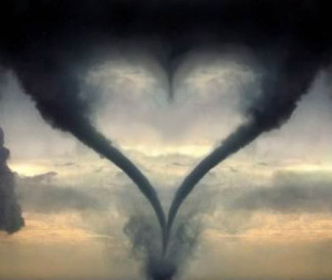 ... ://i249.photobucket.com/albums/gg227/kktwinkie---/quotes/tornado-love