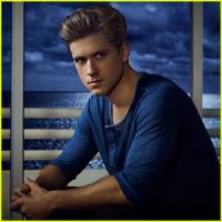 Brief about Aaron Tveit: By info that we know Aaron Tveit was born at ...