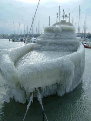 Ice Fish, Lakes Geneva, Ice Storms, Cold Day, Boats, Ice Climbing ...