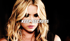 alison dilaurentis Mona vanderwaal mona vanderwall pllgif paige