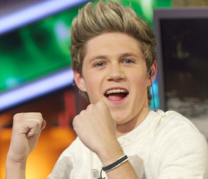 Related Pictures niall horan braces tumblr