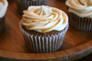 Caramel Apple Cupcakes