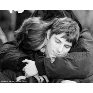 ... like a girl who doesn't wear make-up and is naturally beautiful